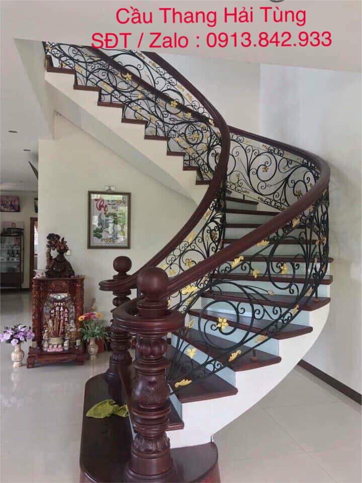 Cầu thang sắt nghệ thuật