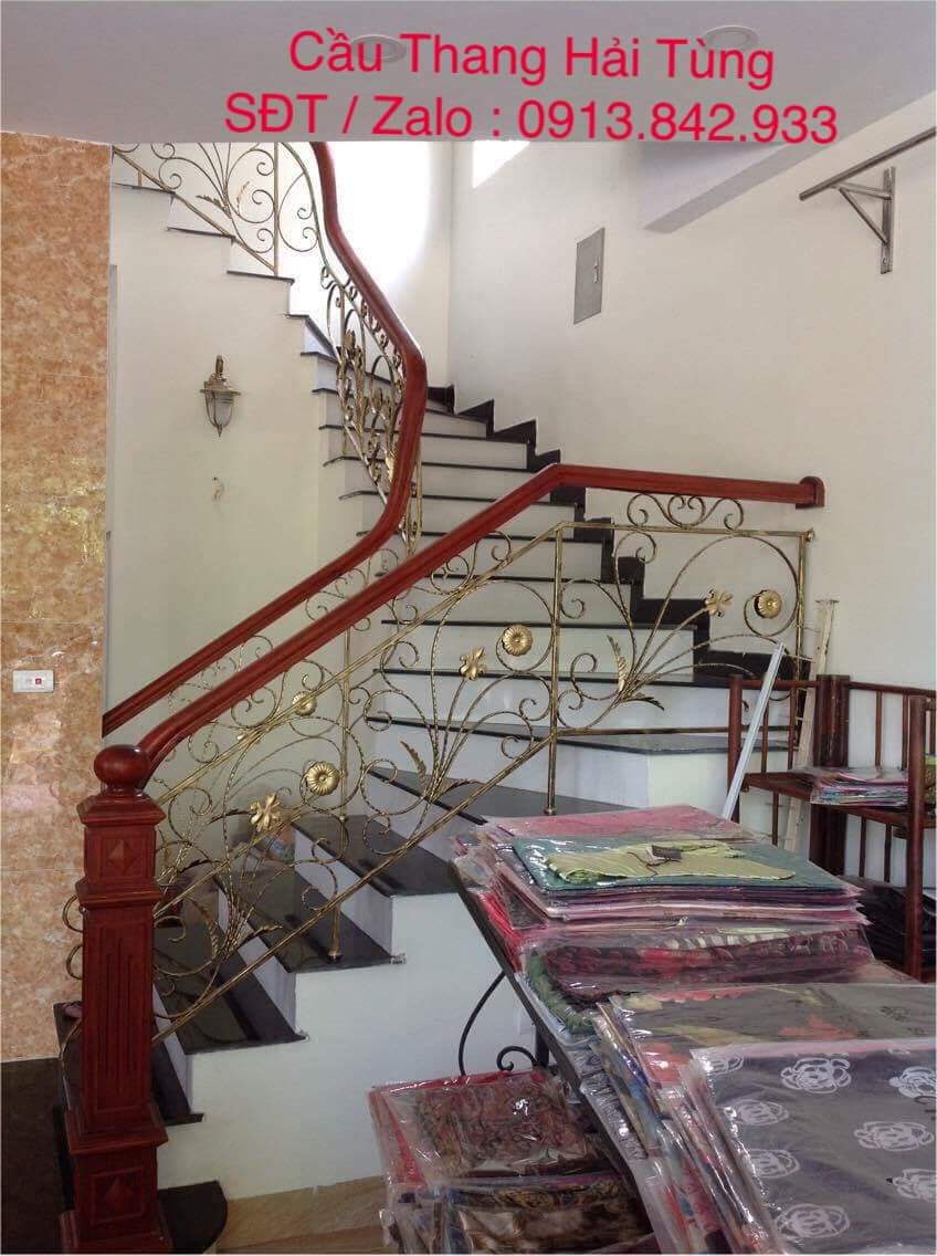 Cầu thang sắt nghệ thuật dạng phên