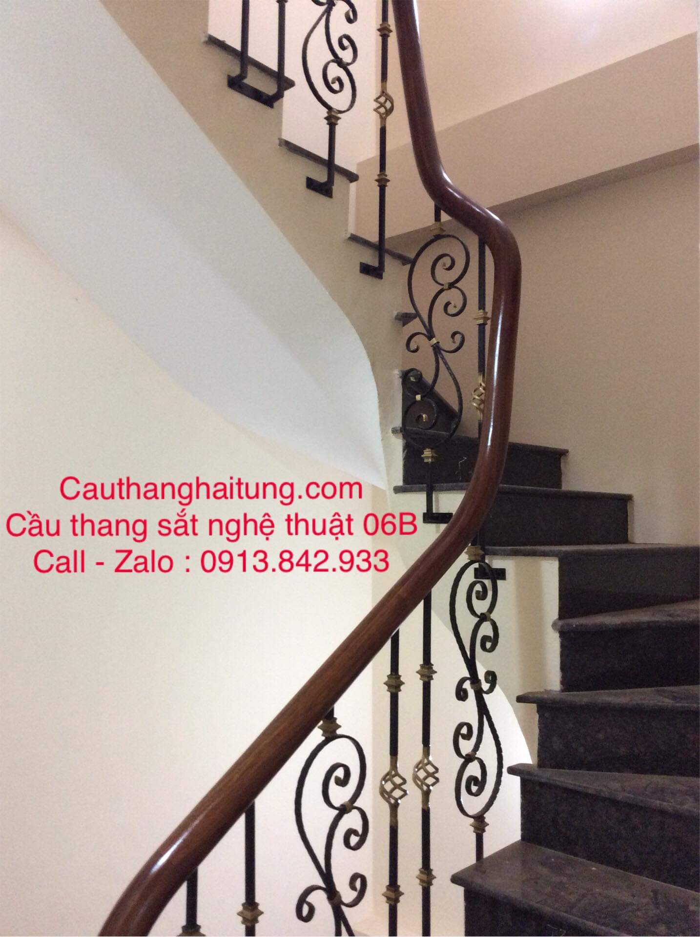 Cầu thang sắt nghệ thuật tại hà nội