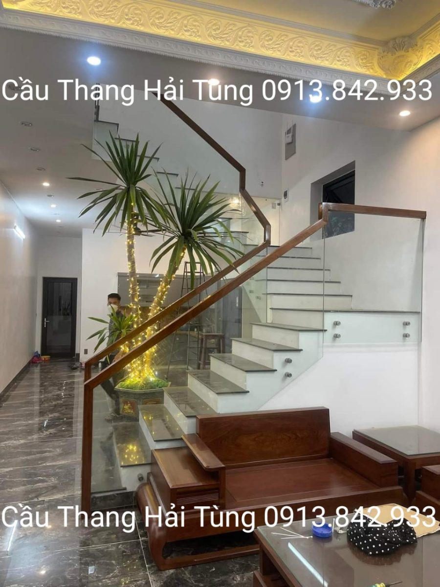 cầu thang kính pát đơn