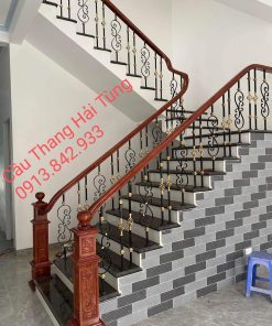 cầu thang sắt nghệ thuật